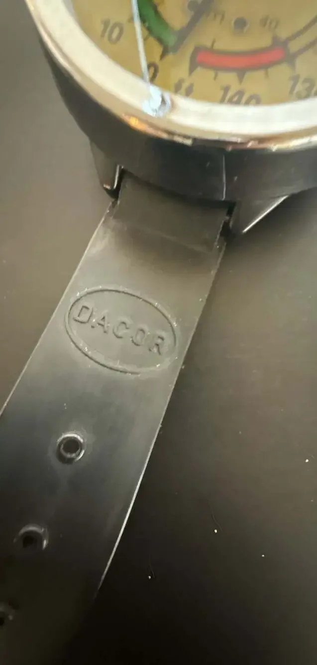 Dacor Vintage Scuba Dive Depth Gauge Watch